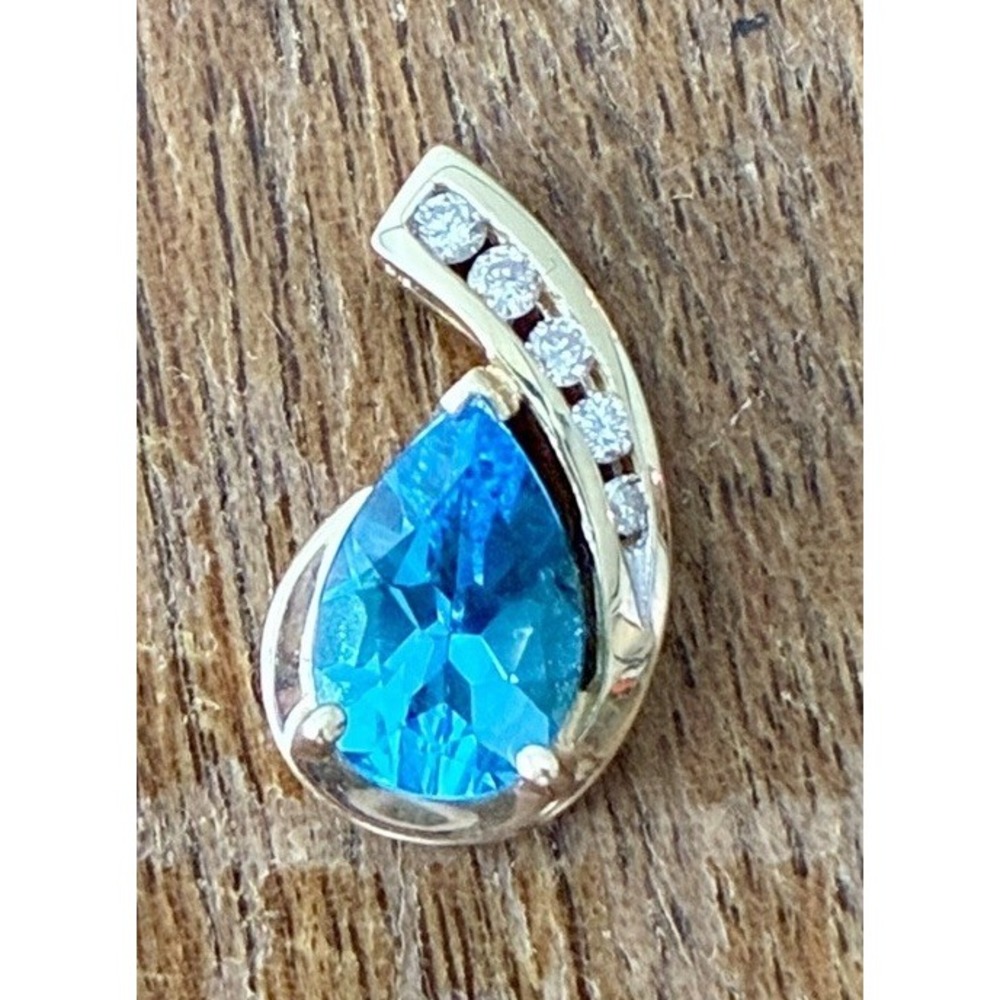 Vintage Aurafin 10K Gold Blue Topaz Diamond Pendant Pear Cut 1.26g AU Signed